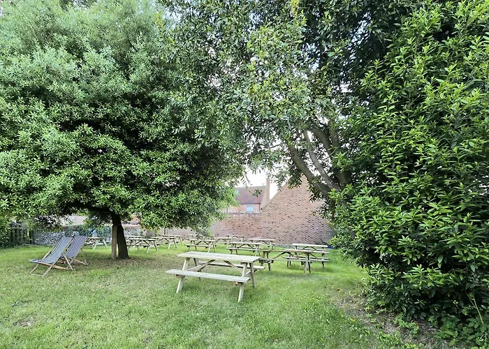 Ostrich Pub