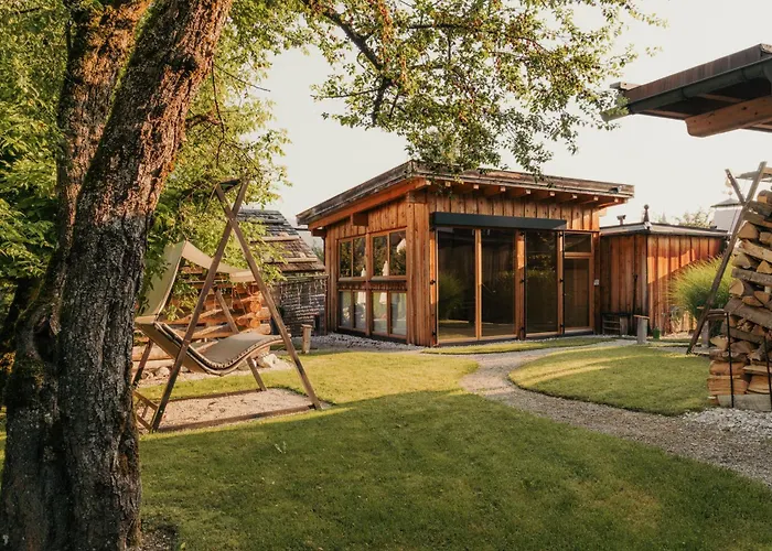 Staudacherhof in Garmisch-Partenkirchen I Blick aufs Zugspitzmassiv I einzigartige Bayurvida Küche