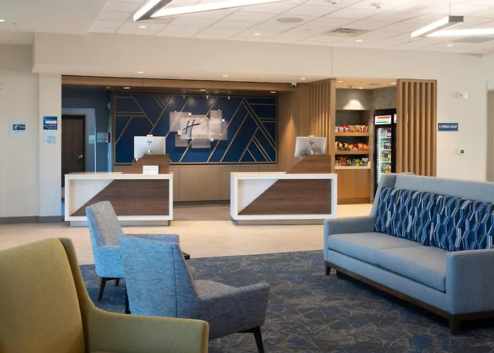 Holiday Inn Express & Suites - Eglin Area By Ihg
