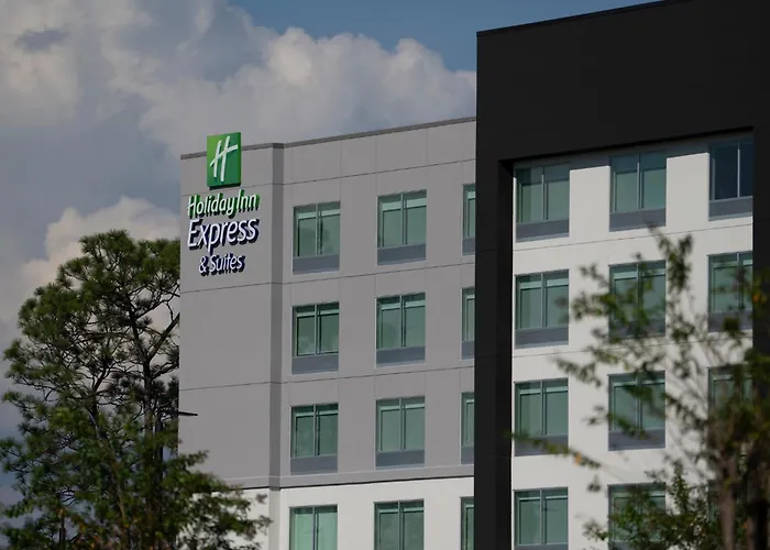 Holiday Inn Express & Suites - Eglin Area By Ihg