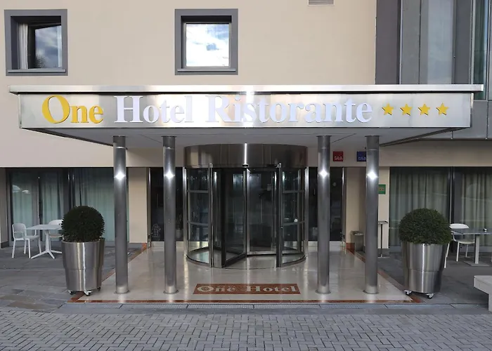 One Hotel&Restaurant