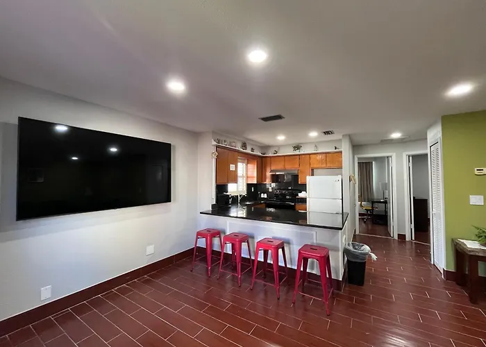Travelodge By Wyndham Hotel & Cottages St Augustine - Historic