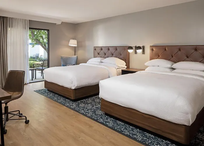 Four Points By Sheraton Bakersfield
