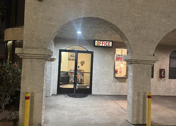 Best Star Inn - Montebello, Los Angeles