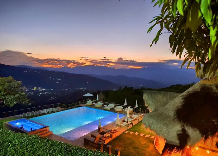 Nalua Glamping y Hotel