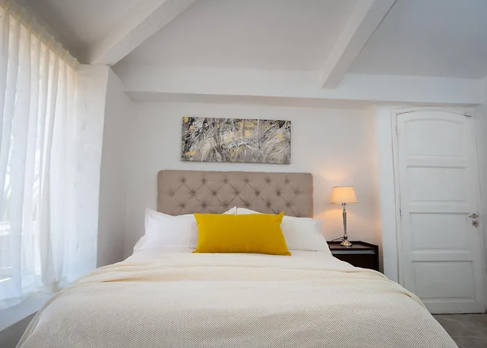 La Santa Hotel Boutique