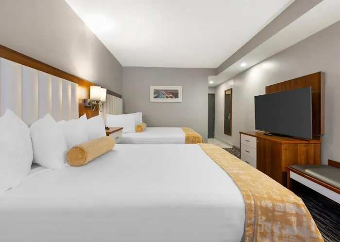 Best Western On The Avenue