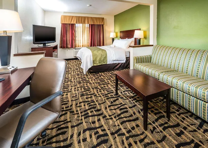 Quality Inn & Suites Danville East