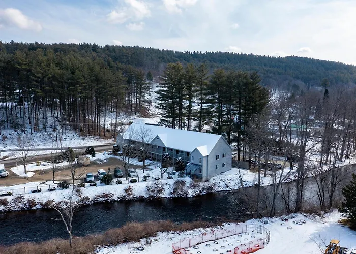 Riverhouse By Weekender Formerly Jack Daniels Inn