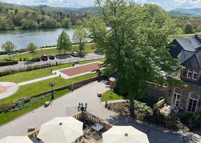 Schloss Lieser, Autograph Collection