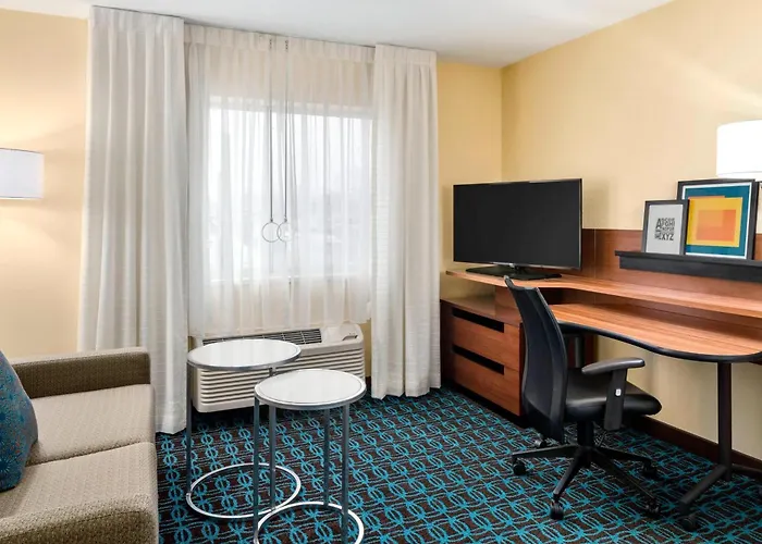 Fairfield Inn & Suites Lima