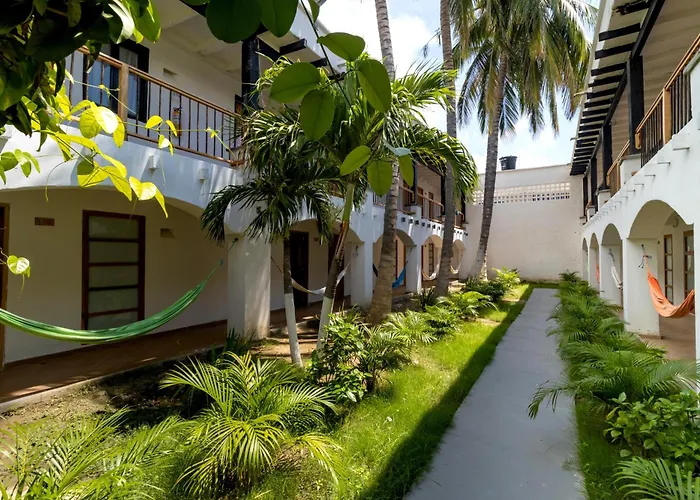 Hotel Sansiraka Suites By Geh Suites