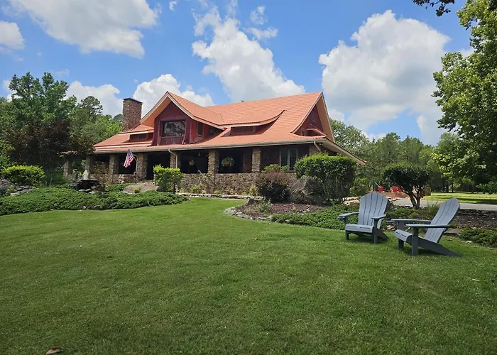 Hilltop Manor B&B