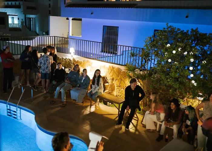 Coco Surfhouse - Coworking Coliving