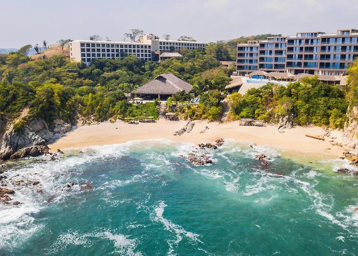 Coral Blue Huatulco All Inclusive
