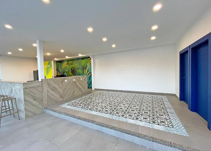 Zaba Beach House