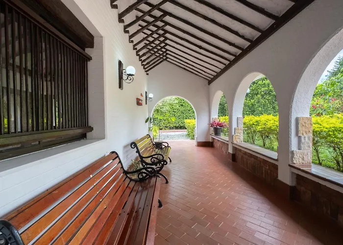 Hotel Chalet El Castillo