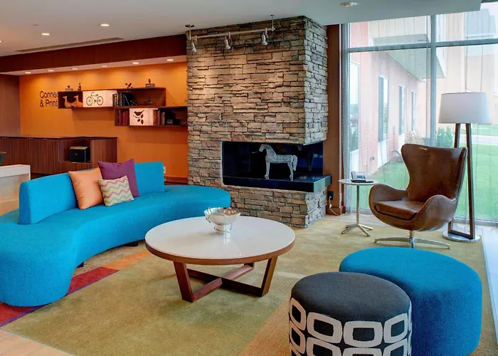 Fairfield Inn & Suites By Marriott Detroit Troy