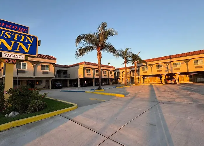 Tustin Inn In