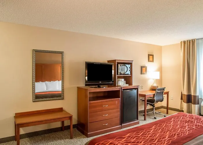 Comfort Inn & Suites Lawrenceburg