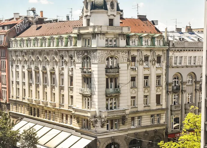 Republic Square Suites