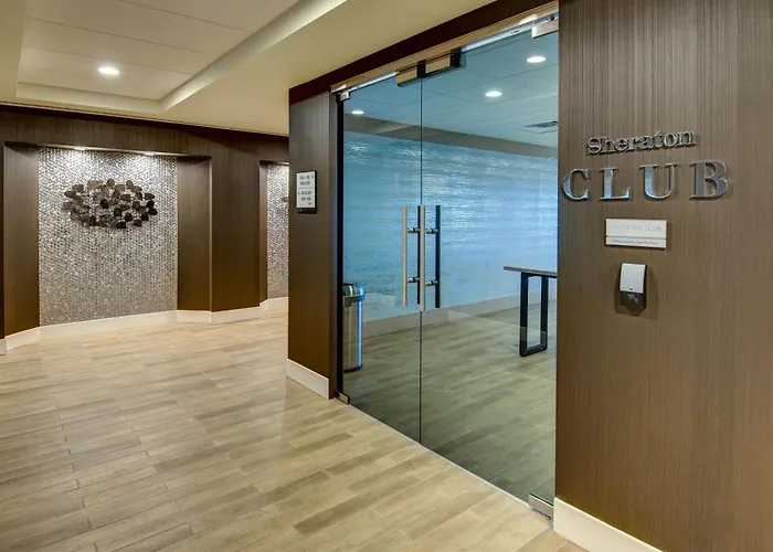Sheraton Eatontown Hotel