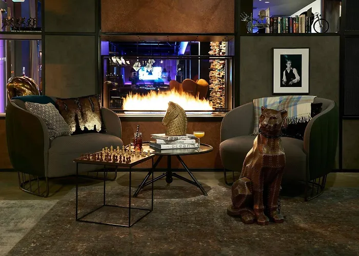 Moxy Edinburgh Airport
