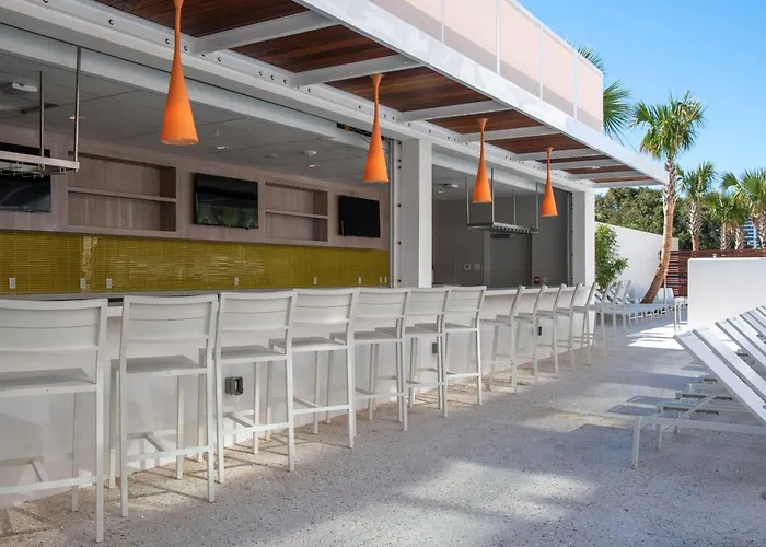 Sarasota Modern, A Tribute Portfolio