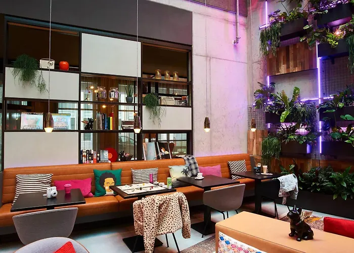 Moxy Brussels City Center Ixelles