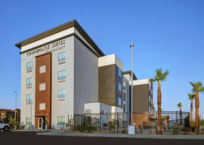 Towneplace Suites By Marriott Phoenix Sports & Entertainment District