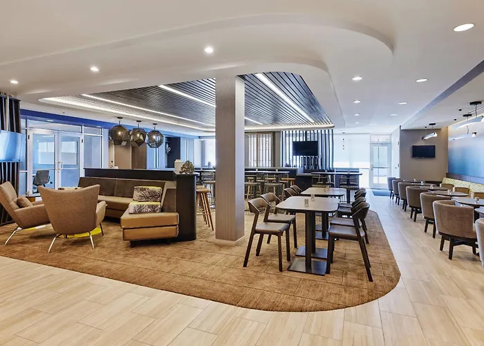 Springhill Suites By Marriott Chicago Chinatown