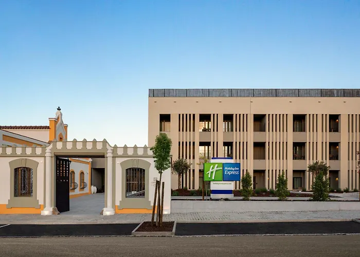 Holiday Inn Express Evora By Ihg