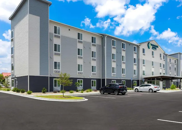 Woodspring Suites West Chatham Parkway