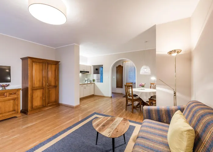 Hotel Foerstlerhof Postal / Burgstall