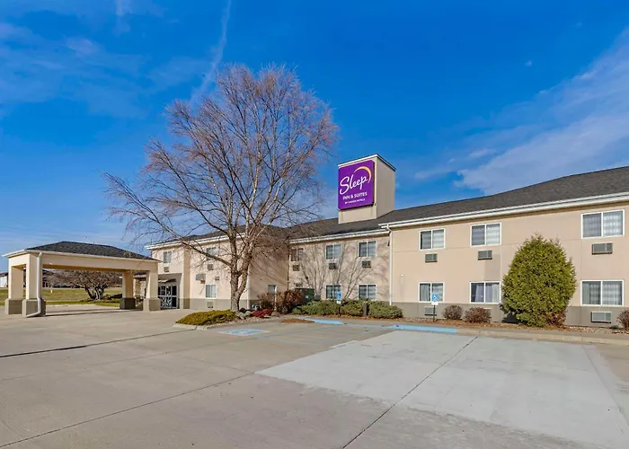 Sleep Inn & Suites Charles City