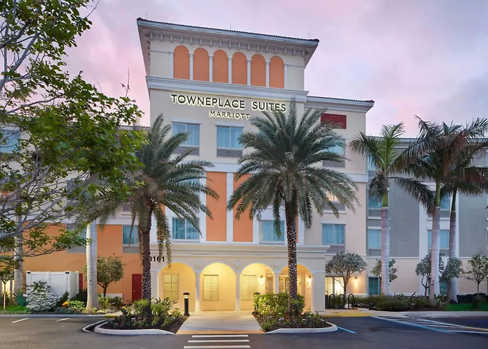 Towneplace Suites By Marriott Fort Myers Estero