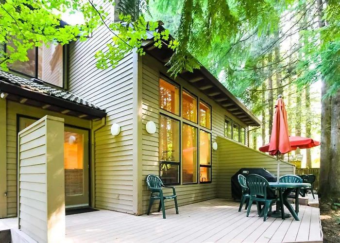 Whispering Woods Resort
