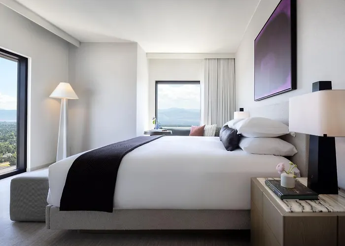 Kimpton Claret Hotel By Ihg