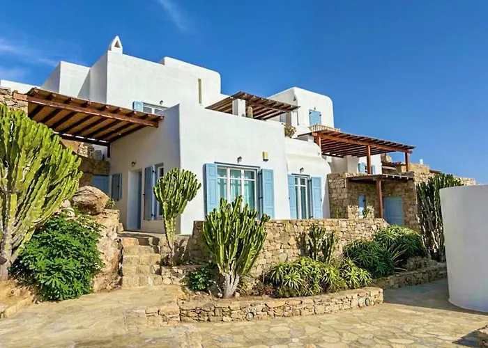 White Rock Suites & Villas