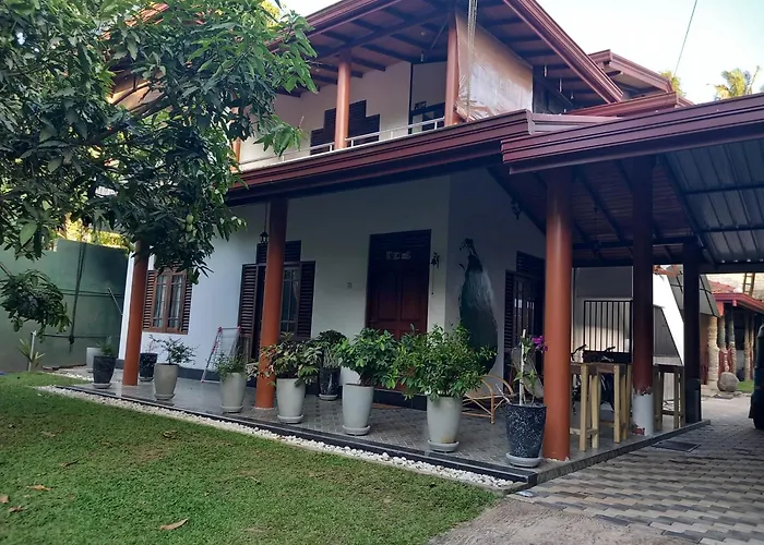 Serendip Villa With Restaurant Talalla South