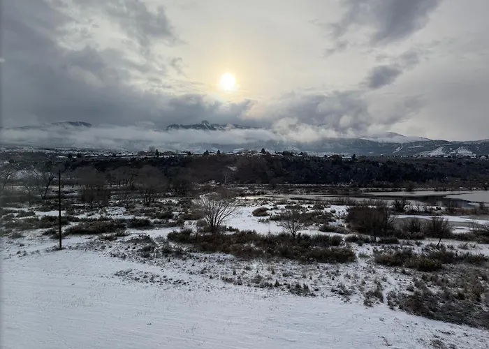Western Slope Suites Parachute