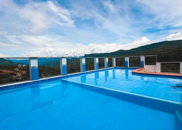 Quedate Apartahotel Plaza