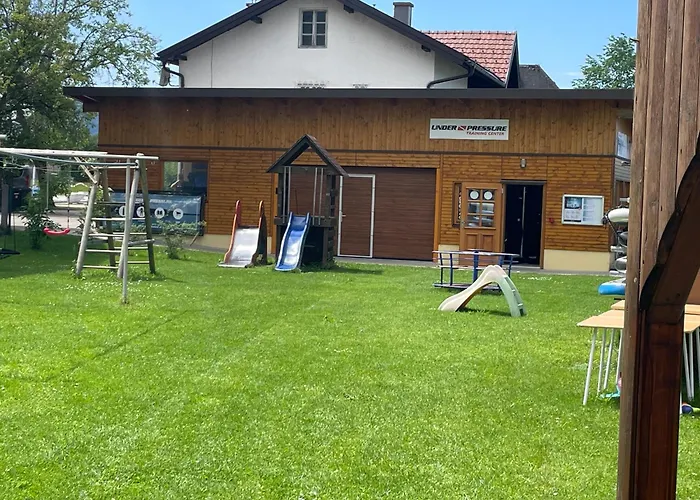 Gasthof mit Seeterasse&Appartements Zur Landeroith