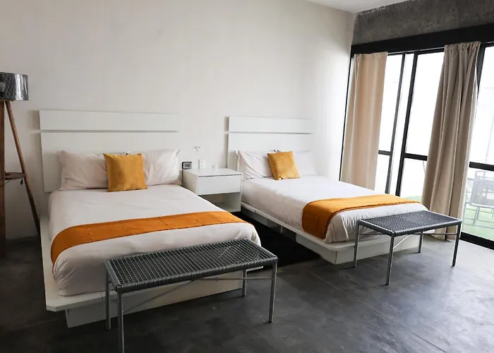 Aura B&B