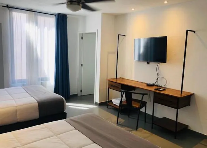Aparthotel Urban Gran Plaza Zapopan