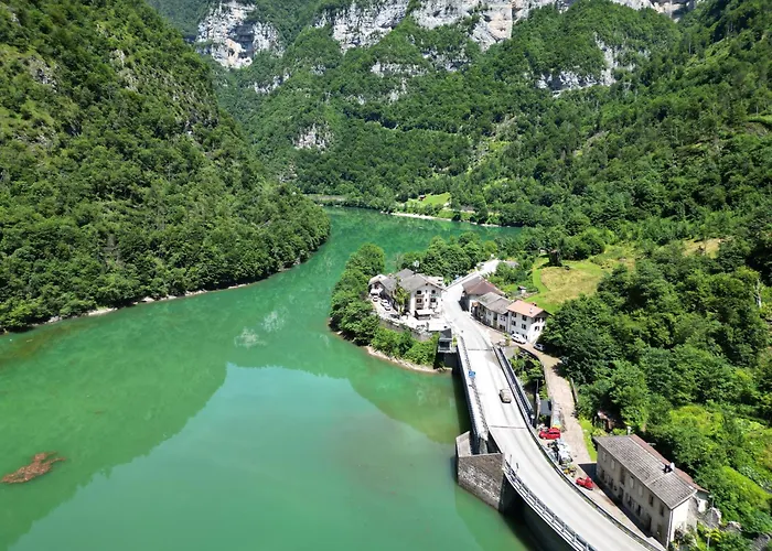 Albergo Al Lago