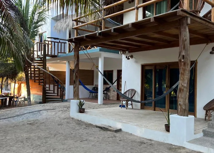 Cabañas las Palmas Chacahua