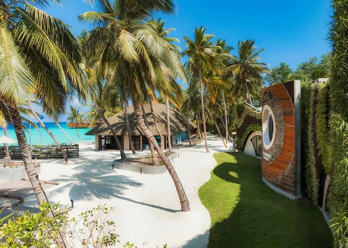 Veligandu Maldives Resort Island