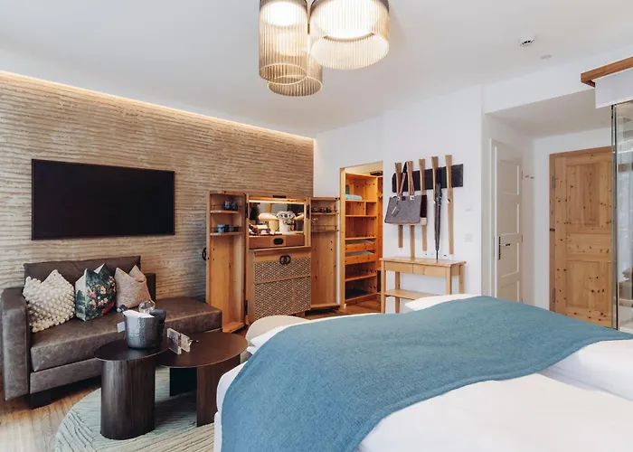 Mooser Hotel