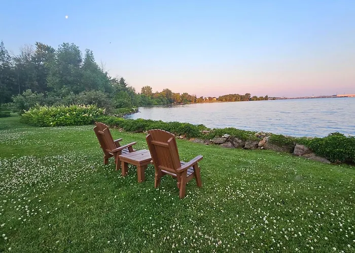 Hotel Oasis Lac St-Louis
